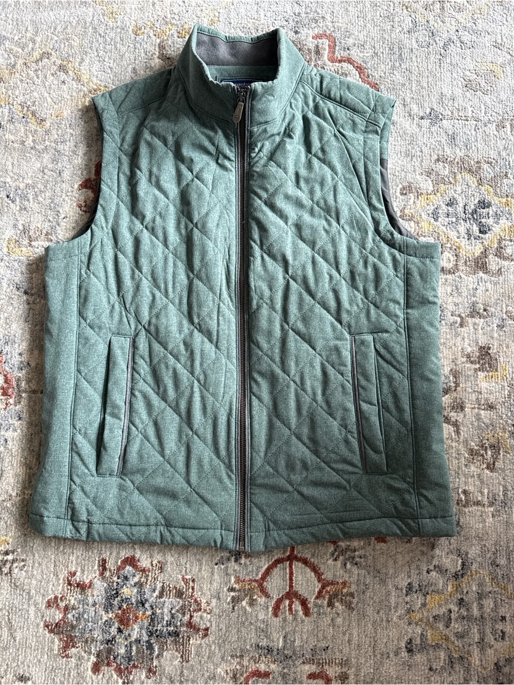 Vineyard Vines Quilted Vest